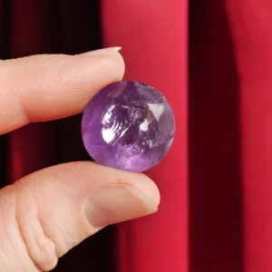 0.75" Amethyst Diamond Brilliant Cut Crystal Carving 27 Carat